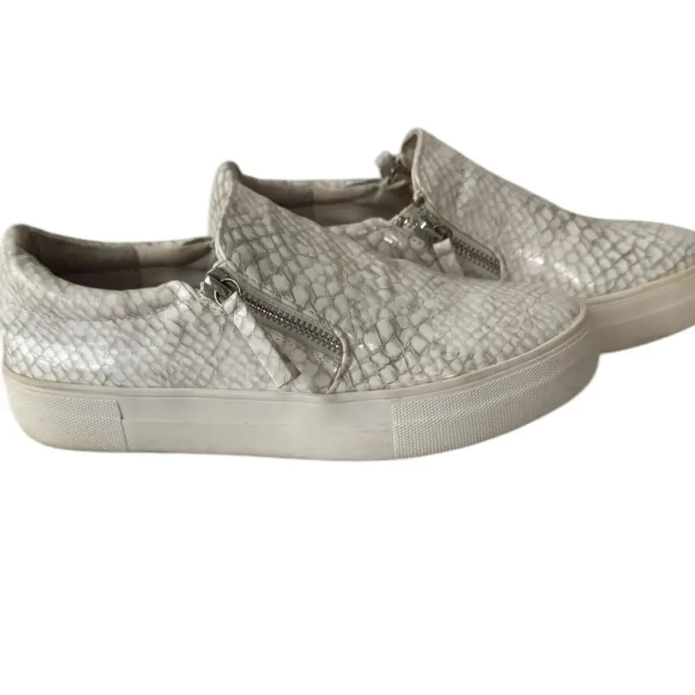 Steve Madden Glaammar White Snake Textured Slip-On Sneakers 7.5